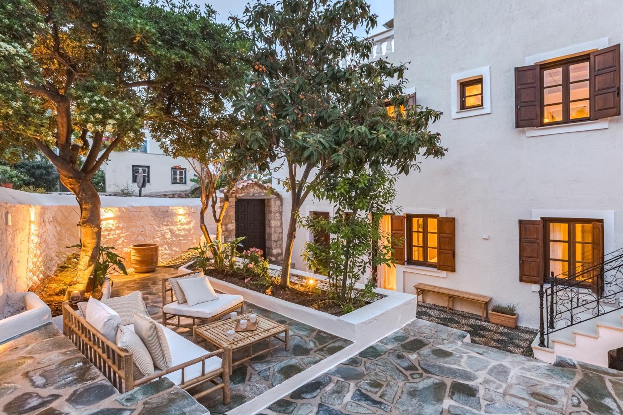 Teresa Spetses Hotel Exterior foto